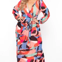 Ricarica Plus Size Abstract Chiffon Maxi Dress - Red Dresses