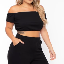 Curvy Sense Plus Size Andrea Crop Top And Flare Pants Set - Black