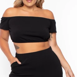 Curvy Sense Plus Size Andrea Crop Top And Flare Pants Set - Black