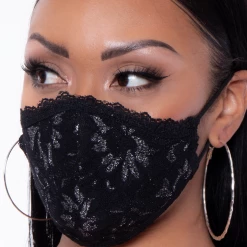 Curvy Sense Face Masks Washable 3-Layer Lace-Trimmed Silver Lace Face Mask - Black