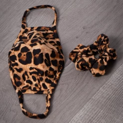 Curvy Sense Washable Face Mask & Scrunchie Set Matching Sets