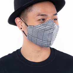 Curvy Sense Face Masks Washable Fitted & Adjustable Woven Face Mask - Gingham Black