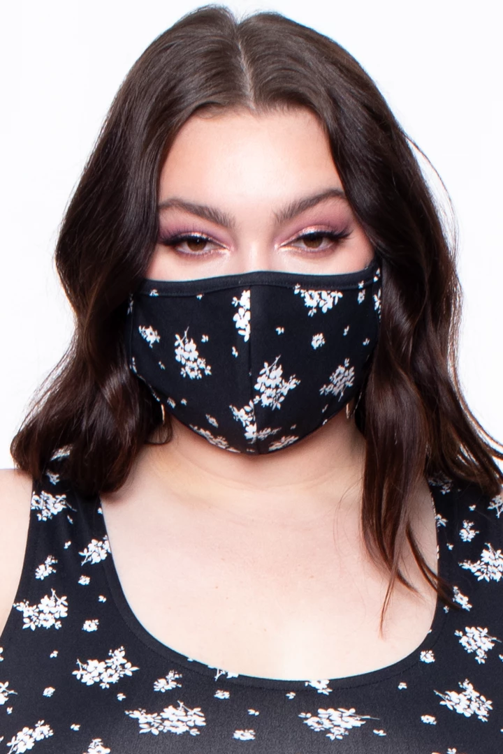 Curvy Sense Face Masks Washable & Reusable Printed Face Mask - Ditsy Flowers 4 Curvy Sense Face Masks Washable & Reusable Printed Face Mask - Ditsy Flowers