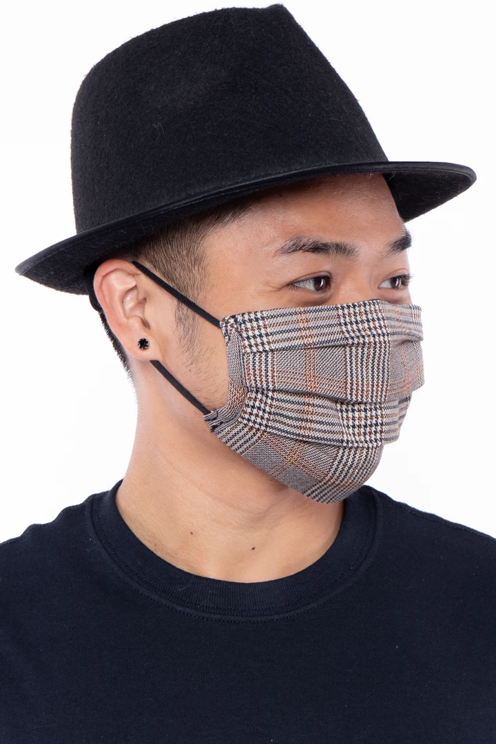 Curvy Sense Washable Pleated Woven Face Mask 3 Curvy Sense Washable Pleated Woven Face Mask