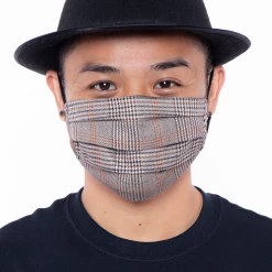 Curvy Sense Washable Pleated Woven Face Mask