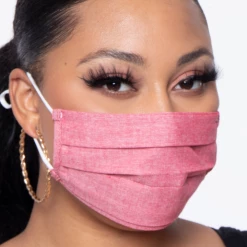 Curvy Sense Washable Pleated Woven Face Mask
