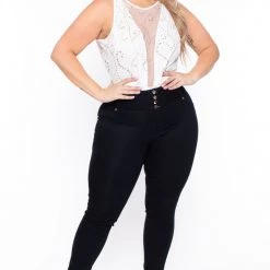 Curvy Sense Bodysuits Plus Size Gia Glitter Sleeveless Bodysuit- Ivory