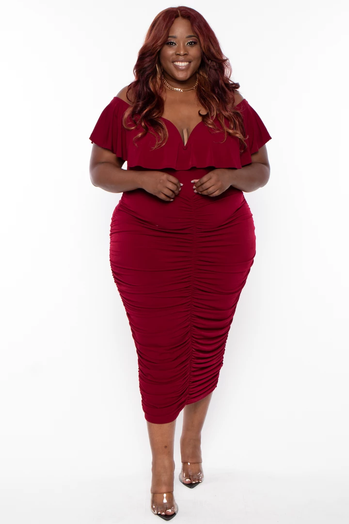 Curvy Sense Plus Size Roni Ruched Bodycon Dress - Burgundy Back In Stock 3 Curvy Sense Plus Size Roni Ruched Bodycon Dress - Burgundy Back In Stock