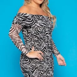 Curvy Sense New Arrivals Plus Size Adriana Ruched Bodycon Dress - Black/White 10 Curvy Sense New Arrivals Plus Size Adriana Ruched Bodycon Dress - Black/White
