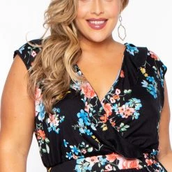 Curvy Sense Back In Stock Plus Size Floral Tina Dress - Floral Black