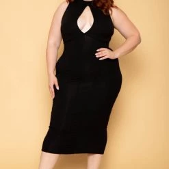 Curvy Sense Plus Size Millie Keyhole Dress - Black New Arrivals