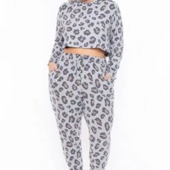 Curvy Sense Sets Plus Size Nisha Leopard Lounge Set - Gray