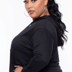 Curvy Sense Essential Mix Plus Size Essential Cropped Hoodie - Black 10 Curvy Sense Essential Mix Plus Size Essential Cropped Hoodie - Black