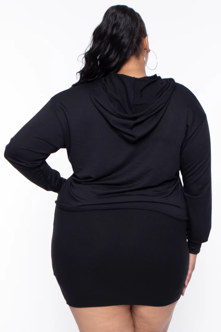 Curvy Sense Essential Mix Plus Size Essential Cropped Hoodie - Black 7 Curvy Sense Essential Mix Plus Size Essential Cropped Hoodie - Black