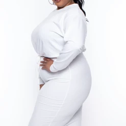 Curvy Sense Essential Mix Plus Size Essential Cropped Pullover Sweatshirt - Ivory