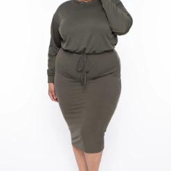 Curvy Sense Essential Mix Plus Size Essential Cropped Pullover Sweatshirt - Olive