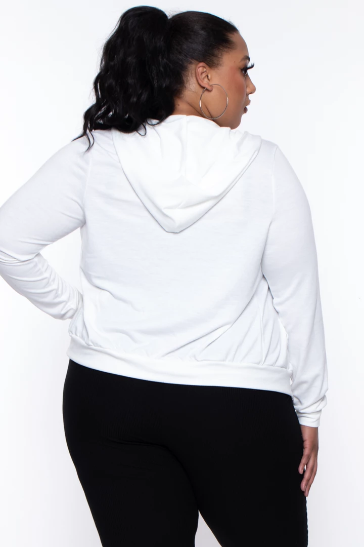 Curvy Sense Essential Mix Plus Size Essential Cropped Zip-Up Hoodie - Ivory 7 Curvy Sense Essential Mix Plus Size Essential Cropped Zip-Up Hoodie - Ivory