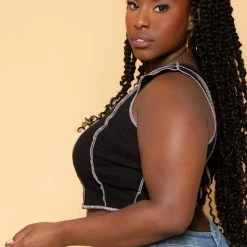 Curvy Sense Tops Plus Size Contrast Stitch Crop Top - Black