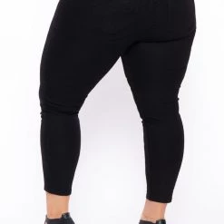 Davids Place Plus Size Ayden 3 Button Jean - Black