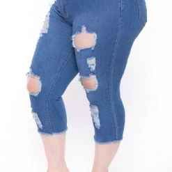 DIAMANTE New Arrivals Plus Size Janece High Waist Capri Jeans - Medium 8 DIAMANTE New Arrivals Plus Size Janece High Waist Capri Jeans - Medium