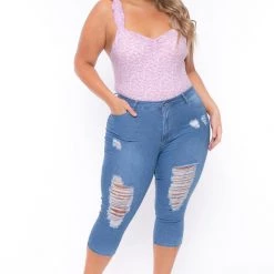 Diamante Plus Size Tobi Distressed Capri Jeans - Light Wash