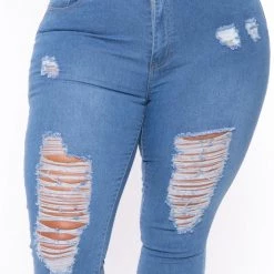 Diamante Plus Size Tobi Distressed Capri Jeans - Light Wash