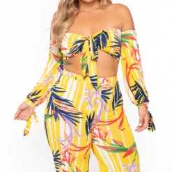 Gibiu Plus Size Palm Print Crop & Flare Pant Set - Yellow 9 Gibiu Plus Size Palm Print Crop & Flare Pant Set - Yellow