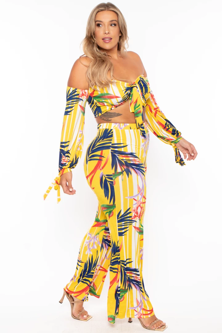 Gibiu Plus Size Palm Print Crop & Flare Pant Set - Yellow 6 Gibiu Plus Size Palm Print Crop & Flare Pant Set - Yellow