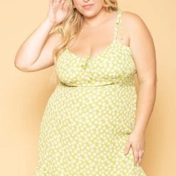 Hesperus Plus Size Daisy Floral Dress - Light Green New Arrivals