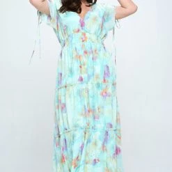 Ricarica Plus Size Ailsa Floral Maxi Dress - Mint