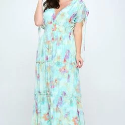 Ricarica Plus Size Ailsa Floral Maxi Dress - Mint