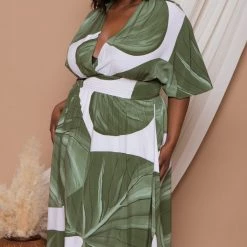 Ricarica Plus Size Kalea Tropical Maxi Dress - Green