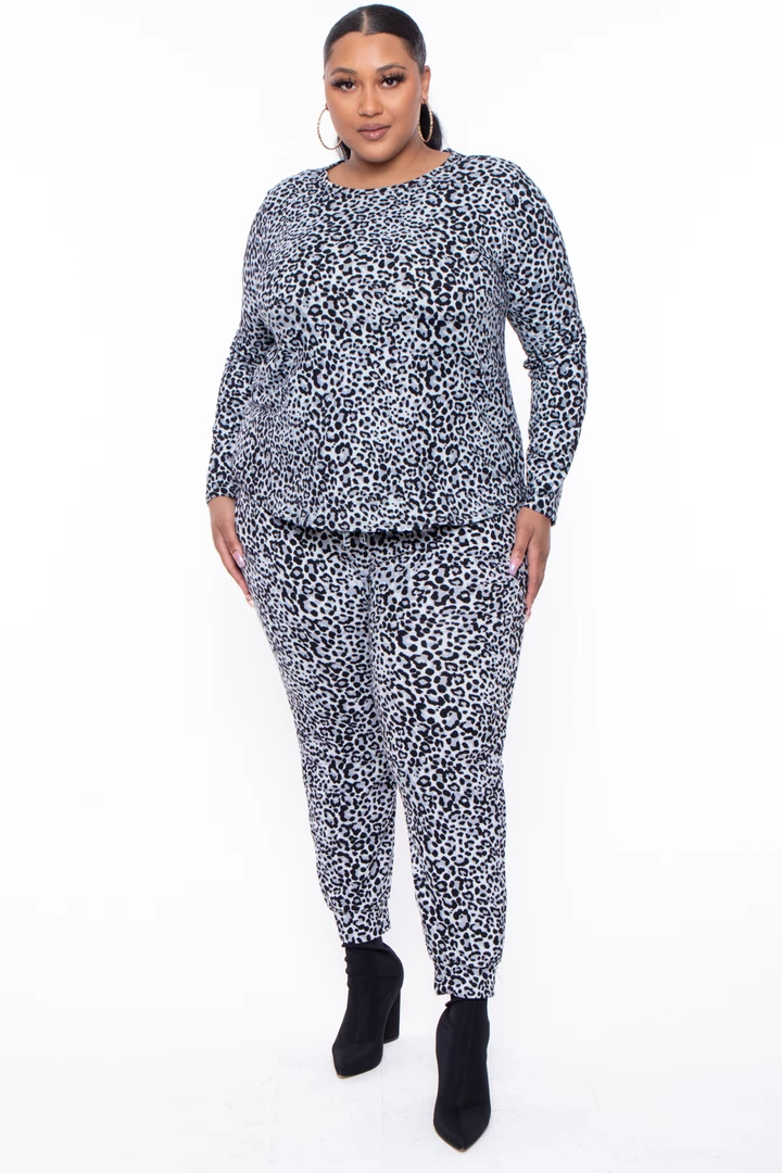 Zenana Plus Size Jaguar Cozy Tracksuit Set - Grey Matching Sets 3 Zenana Plus Size Jaguar Cozy Tracksuit Set - Grey Matching Sets